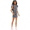 Mattel GHW54 Barbie Fashionistas Castana con Vestitino