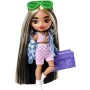 Mattel HGP64 Barbie Extra Minis Mini Bambola Articolata con Giacca a Quadri e Morbidi Capelli Bicolore