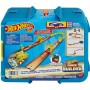 Hot Wheels HMC03 Box Track Builder con 1 veicolo, 12 pezzi pista e accessori